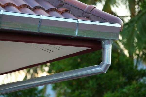 Metal Gutter Repair in Hilliard